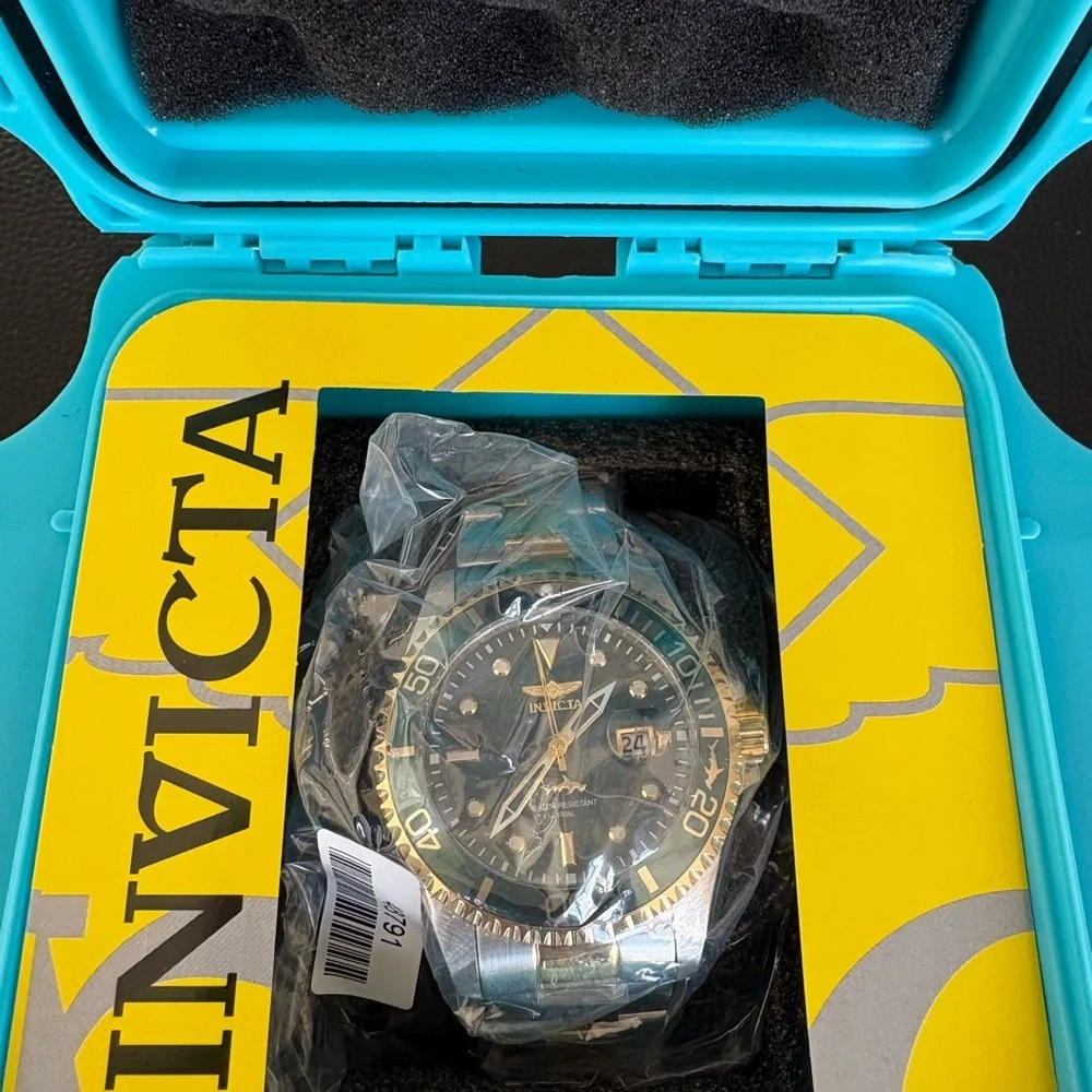 Invicta Pro Diver Men's Watch - 43mm, Gold, Steel (48791) in Hard Case - Picture 3 of 8